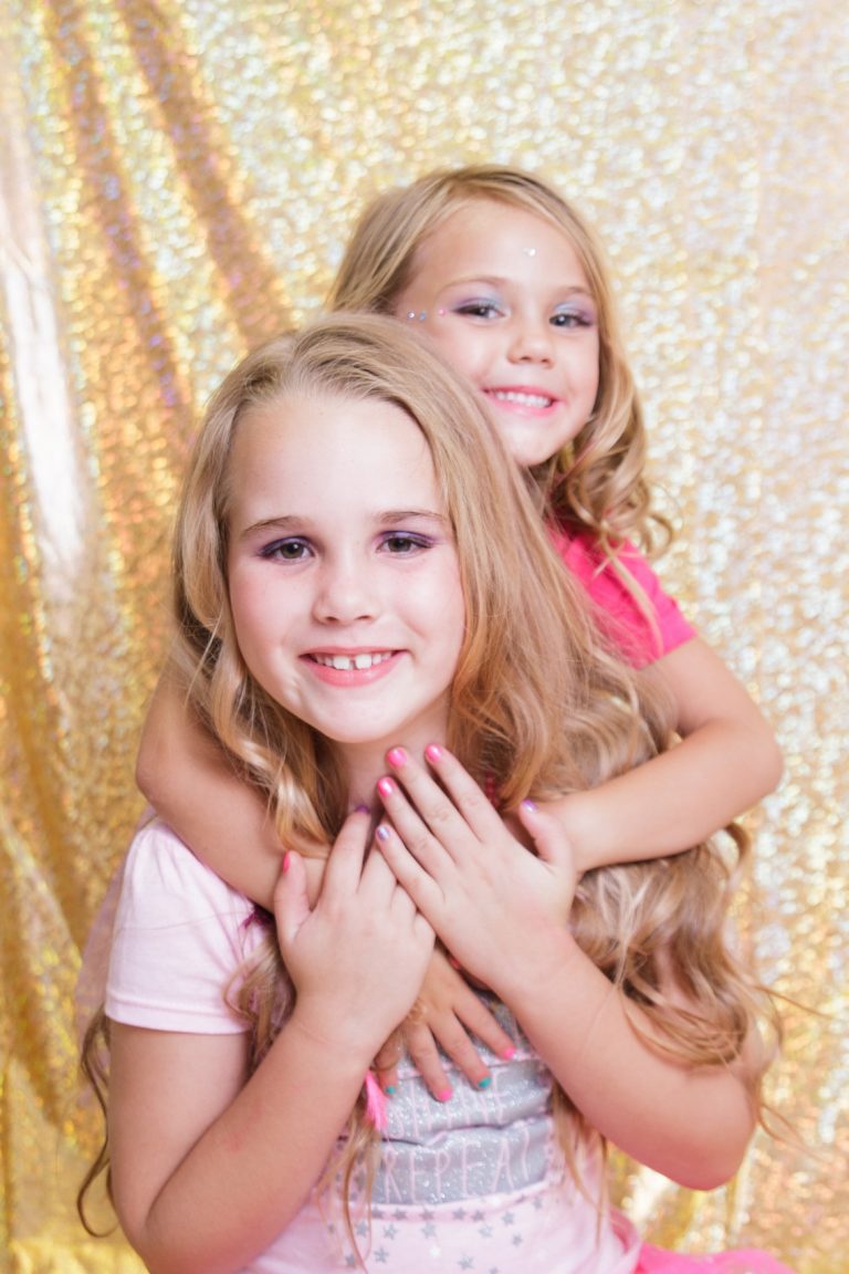 Be the Super Star of your Party!